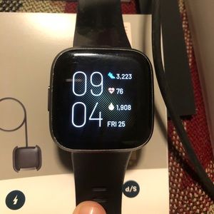 Fitbit versa 2